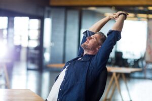 postura corretta in ufficio per migliorare la respirazione – sport-promo.it